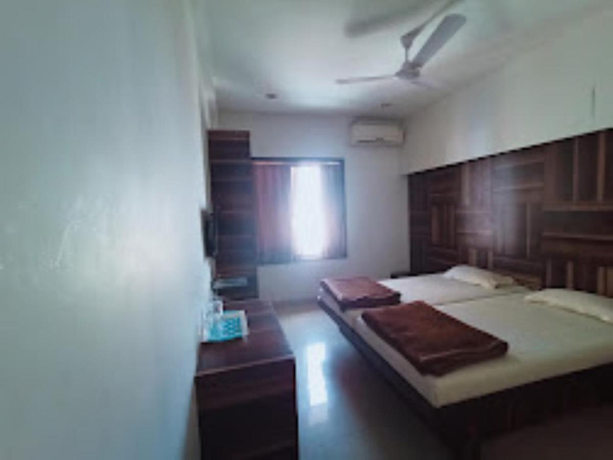 Atithi Guest House,ناسيك المظهر الخارجي الصورة